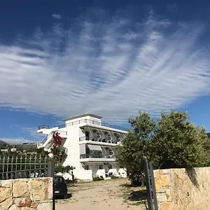 Calliope Apartment Himarë
